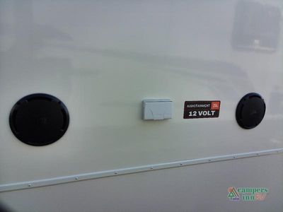 2026 Alliance RV Valor All-Access - Photo 8