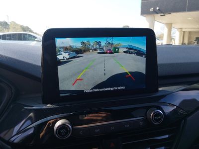 2025 Ford Escape — photo 16 view