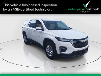 2023 Chevrolet Traverse FWD 4dr LS w/1FL — front three-quarter view