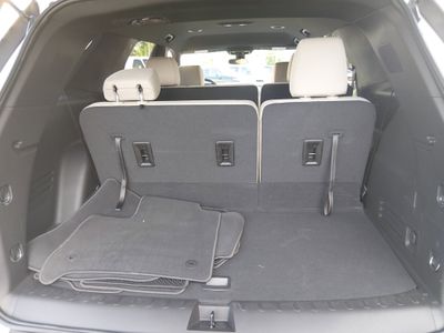 2023 Chevrolet Traverse — photo 11 view