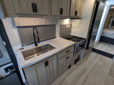 2025 Forest River Sunseeker LE - Photo 21