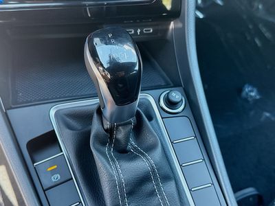 2026 Volkswagen Jetta - Photo 15