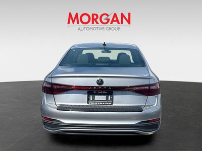 2026 Volkswagen Jetta - Photo 6