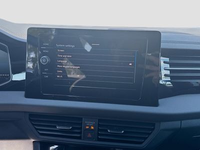 2026 Volkswagen Jetta - Photo 12