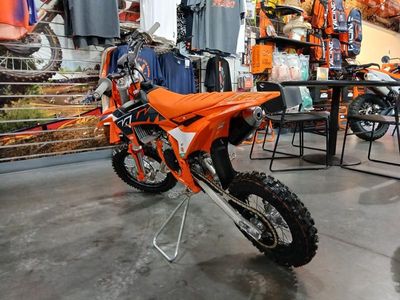 2025 KTM 50 SX Factory Edition - Photo 4