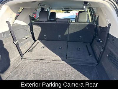 2025 Nissan Pathfinder SL - Photo 19