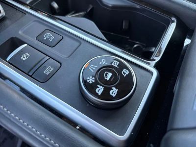 2025 Nissan Pathfinder SL - Photo 46