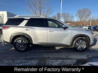 2025 Nissan Pathfinder SL - Photo 12