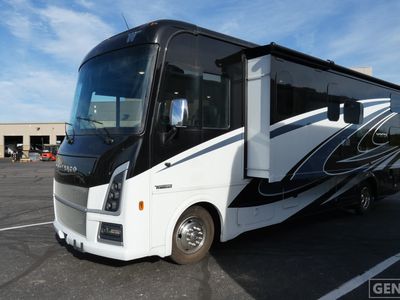 2025 Winnebago Vista - Photo 2