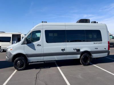 2026 Thor Motor Coach SANCTUARY - Photo 18