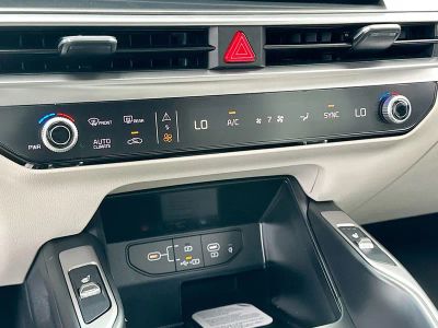 2026 Kia Sorento — photo 16 view
