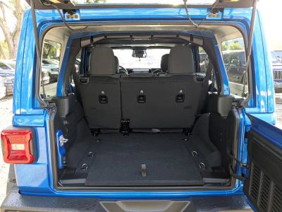 2026 Jeep Wrangler — photo 11 view