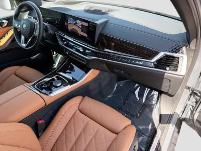 2026 BMW X5 — photo 14 view