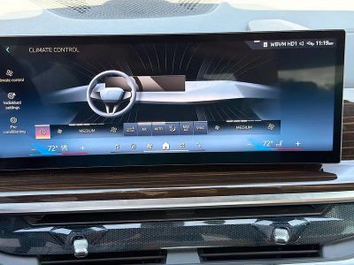 2026 BMW X5 — photo 35 view