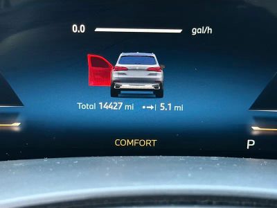 2026 BMW X5 — photo 42 view