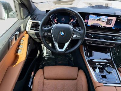 2026 BMW X5 — photo 17 view