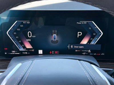 2026 BMW X5 — photo 41 view