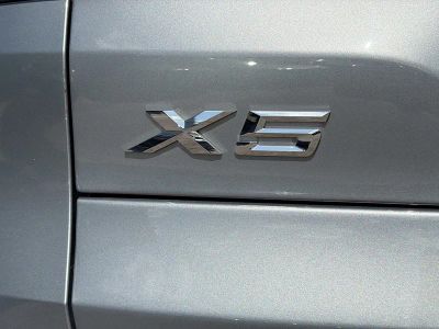 2026 BMW X5 — photo 11 view