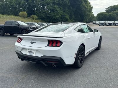 2026 Ford Mustang — photo 7 view