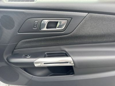 2026 Ford Mustang — photo 14 view