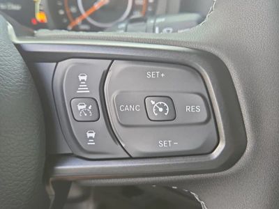 2026 Jeep Wrangler — photo 27 view