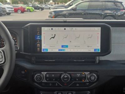 2026 Jeep Wrangler — photo 19 view