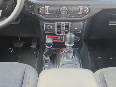 2026 Jeep Wrangler — photo 20 view