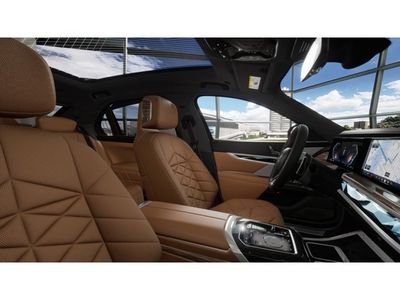 2026 BMW 7 Series — photo 9 view