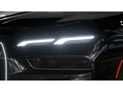 2026 BMW 7 Series — engine compartment view