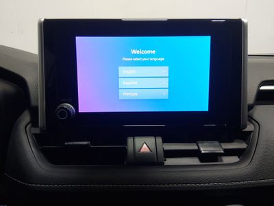 2024 Toyota RAV4 - Photo 17