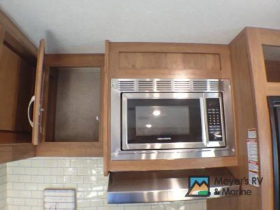 2018 Coachmen RV Catalina Legacy - Photo 17