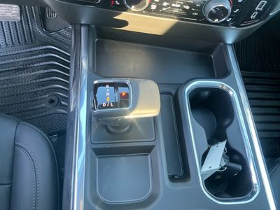 2026 Chevrolet Silverado 1500 - Photo 13