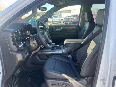 2026 Chevrolet Silverado 1500 - Photo 10