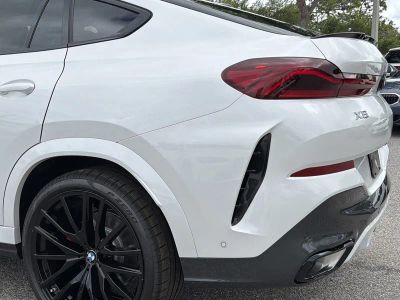 2026 BMW X6 — photo 10 view