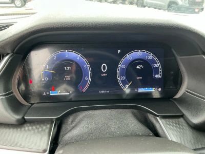 2024 Jeep Grand Cherokee — photo 10 view