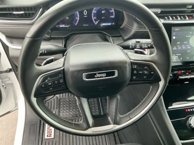 2024 Jeep Grand Cherokee — photo 13 view
