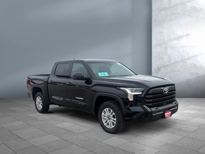 2026 Toyota Tundra 4WD — photo 8 view
