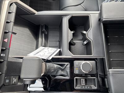 2026 Toyota Tundra 4WD — photo 10 view