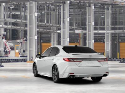 2026 Toyota Camry - Photo 9