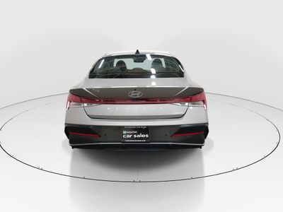 2024 Hyundai Elantra - Photo 6