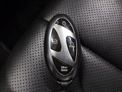 2024 Hyundai Elantra - Photo 15