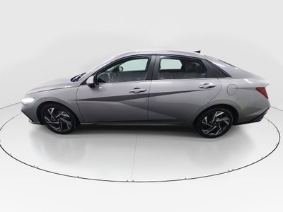 2024 Hyundai Elantra - Photo 4