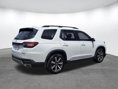 2023 Honda Pilot - Photo 4