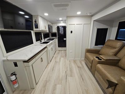 2026 Brinkley Model Ix - Photo 18