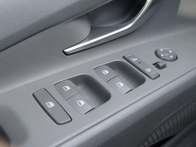 2026 Hyundai ELANTRA — photo 26 view