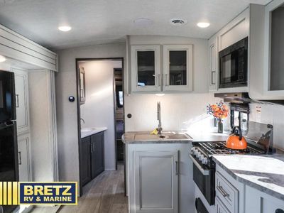 2025 Keystone RV Cougar Half-Ton - Photo 13