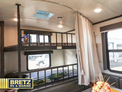 2025 Keystone RV Cougar Half-Ton - Photo 10