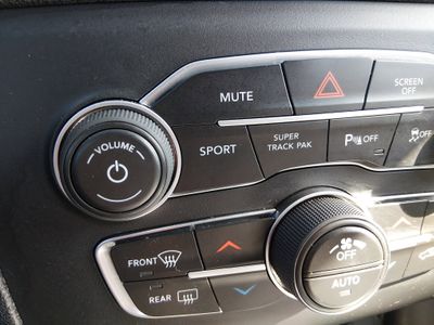 2023 Dodge Charger - Photo 17