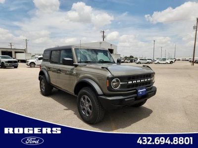 2026 Ford Bronco Big Bend in Marsh Gray — front three-quarter view