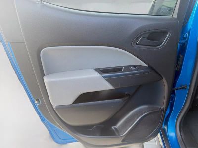 2021 Chevrolet Colorado — photo 23 view